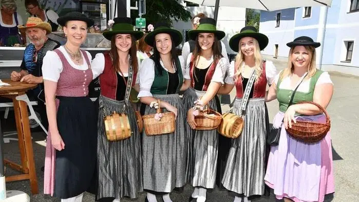 Am Sonntag wurde beim 45. Scheiflinger Kirta wieder auf traditionelle Weise gefeiert: