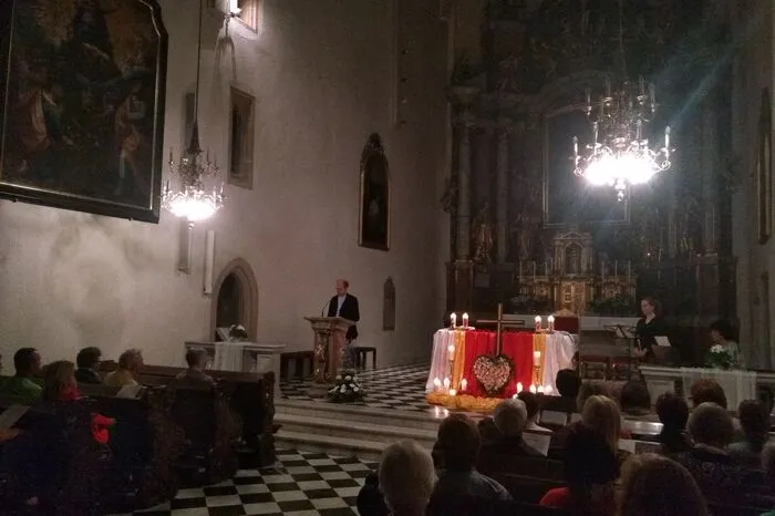 ... und ein Taizégebet sowie weitere Programmpunkte lockten Interessierte in die Kirche.