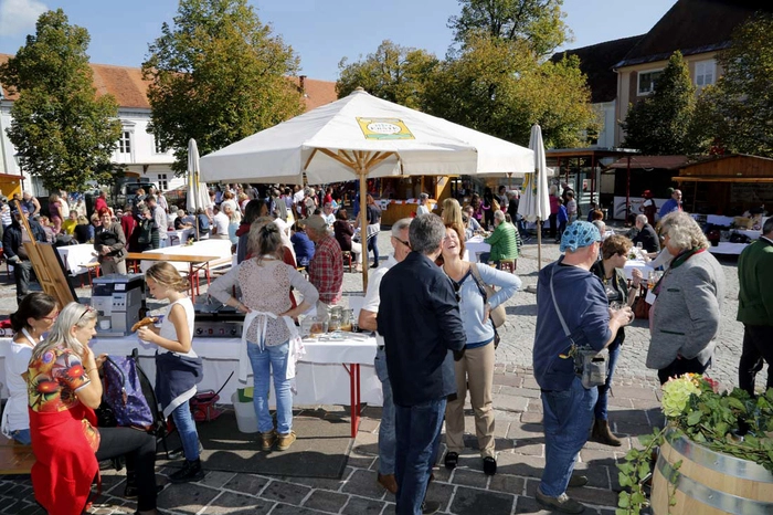 ...stand das diesjährige Bio-Fest mit 40 teilnehmenden Betrieben.