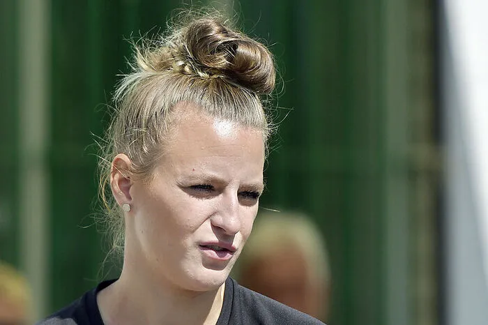 Virginia Kirchberger, ÖFB-Verteidigerin: "Wir wissen, das ist ein Top-Gegner mit unglaublich viel Qualität. Wir müssen eine super Leistung im Abwehrblock liefern. Eugenie Le Sommer ist  herausragend und Elodie Thomis unglaublich schnell. Aber eigentlich müssen wir uns vor allen in Acht nehmen."