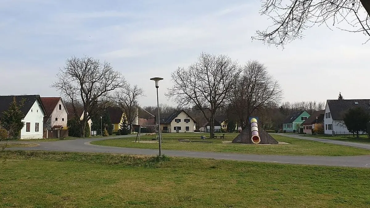 Im Rund-Dorf Zelting läuft es derzeit nicht ganz so rund
