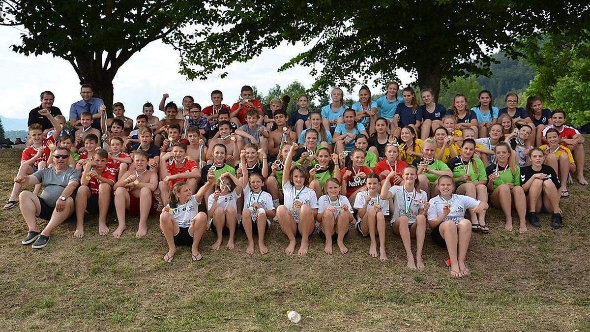 Erstmals wurden im Schlossbad Bärnbach die steirischen Jugendmeister im Beach-Handball gekürt