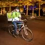 Die Gastronomie setzt im Lockdown auf Online-Essensbestellplattform und deren Fahrradkuriere.