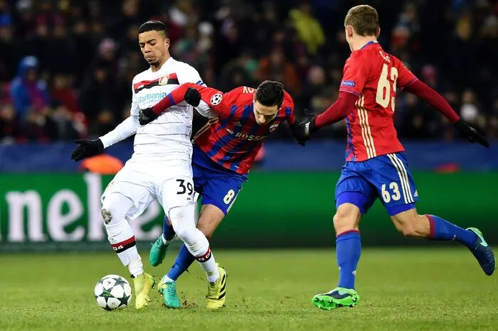 Dementsprechend legte Leverkusen das Spiel auch an.