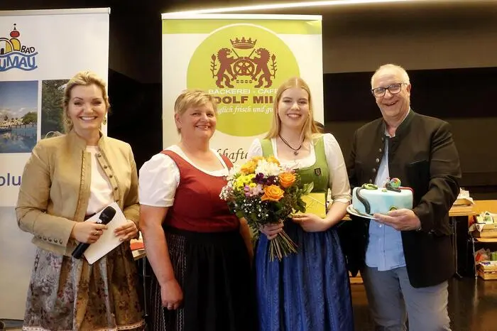 Als Siegerin ging schließlich die 18-jährige Sarah Perner, eine begeisterte Hobbybäckerin aus der Katastralgemeinde Loimeth, hervor.