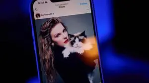 Taylor Swift Endorses Kamala Harris Taylor Swift s Instagram profile is seen in this photo illustration taken in Warsaw, Poland on 11 September, 2024. The musician announced her endorsement of Kamala Harris for president shortly after the current vice president debated Donald Trump on live television that evening. Warsaw Poland PUBLICATIONxNOTxINxFRA Copyright: xJaapxArriensx originalFilename: arriens-taylorsw240911_npDbe.jpg