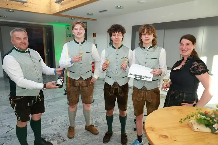 Was den Abend ebenso besonders machte, war die Tracht: Die Gäste waren durchwegs fesch anzusehen in Dirndl und Lederhosen.