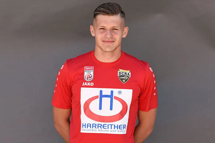Benjamin Ozegovic, geboren am 9. August 1999. Vereine als Profi: SCR Altach              Spiele für SCRA (vor der Saison): 0