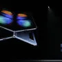 Samsungs DJ Koh bei der Vorstellung des Galaxy Fold in San Francisco