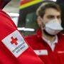 Die Verletzten wurden nach ärztlicher Erstversorgung vor Ort von der Rettung ins UKH und ins Klinikum Klagenfurt gebracht - Sujetbild