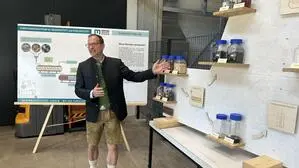 Robert Obenaus-Emler forscht an dem Pilotprojekt