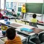 Der neue Alltag an den Schulen: Die Kinder müssen zu einander einen Meter Abstand einhalten