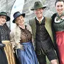 Alexandra Zerza, Kristina Madl, Markus Böheim und Julia Wegscheider zeigten die Vielfalt der Tracht 