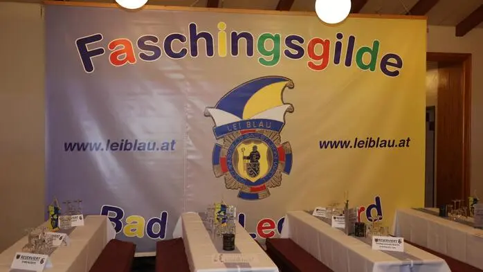 Alles ist angerichtet für die Premiere. Klicken Sie sich durch die Bilder!