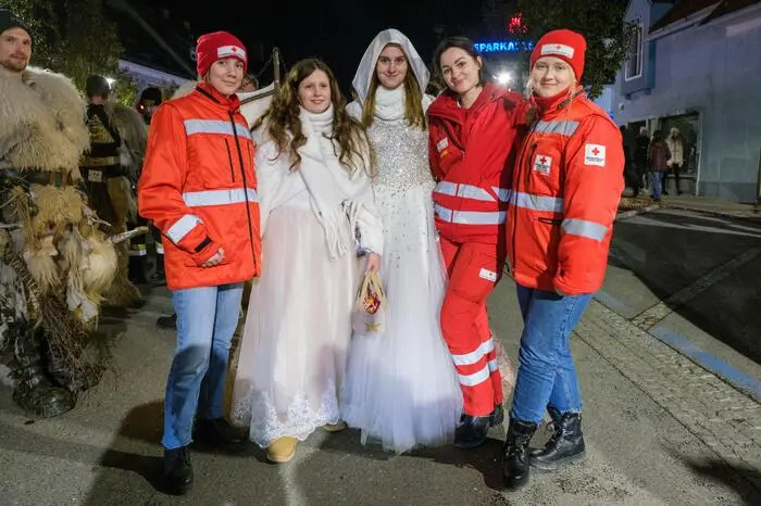 Die Kameraden und Kameradinnen der Freiwilligen Feuerwehr, das Rote Kreuz und die vielen Ordner sorgten für die nötige Sicherheit aller Teilnehmer und Zuseher.