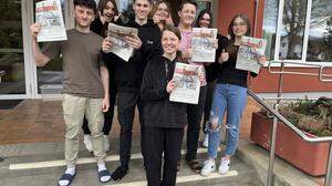Die Schülerinnen und Schüler des Borg Bad Radkersburg, die am Projekt &quot;Schüler machen Zeitung&quot; der Kleinen Zeitung teilnahmen
