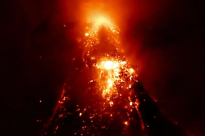 Der Mayon ist einer der aktivsten Vulkane der Philippinen.