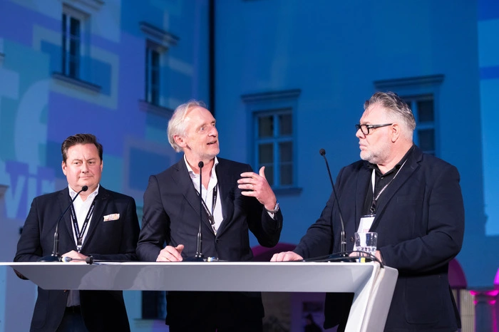 Die schönsten Bilder von der offiziellen Eröffnung.