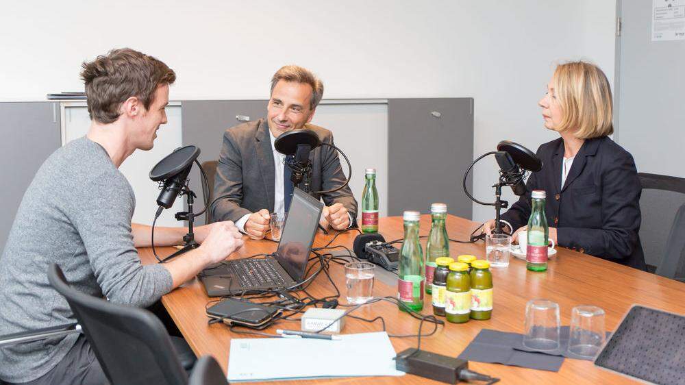 Podcast-Macher David Knes mit Bürgermeister Siegfried Nagl und Kulturanthropologin Johanna Rolshoven