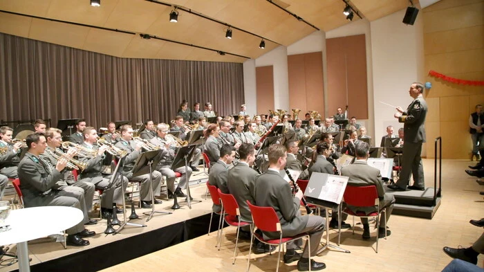 Wenn die Militärmusik Kärnten ein Konzert gibt, bleiben die Besucher nicht aus. 