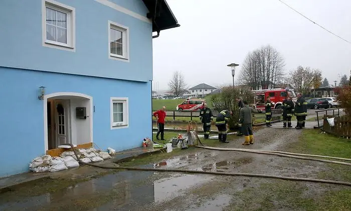 Seit 6 Uhr in der Früh sind die Kameraden in Straßburg im Einsatz 