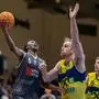 Taye Fields trifft mit den Bulls auf Nicholas Lynch und Graz