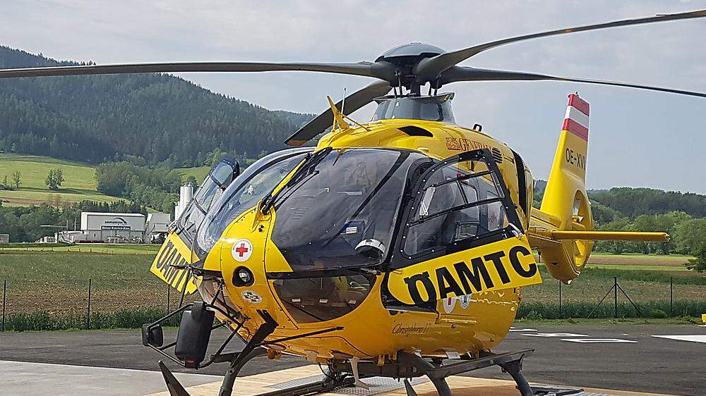 Die Öamtc-Flugrettung brachte den Verletzten ins UKH Klagenfurt - Symbolfoto