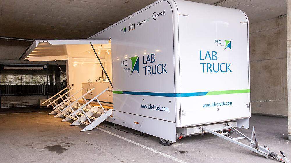 Ein Truck des HG LAB Labors auf einem Archivbild