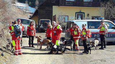 Die Rettungshundestaffel des Samariterbundes startete drei inoffizielle Suchaktionen nach der Vermissten