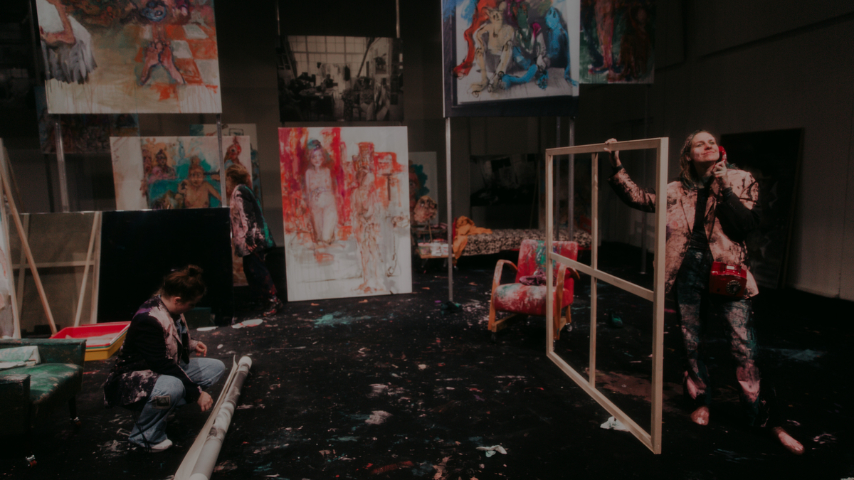 „Alte Meisterin“: Die Bühne wird zum Atelier