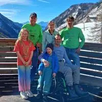 Valentina, Fabio und Manfred Lercher (vorne) und Radlwolf, Petra Lercher und Michi Kurz (hinten)