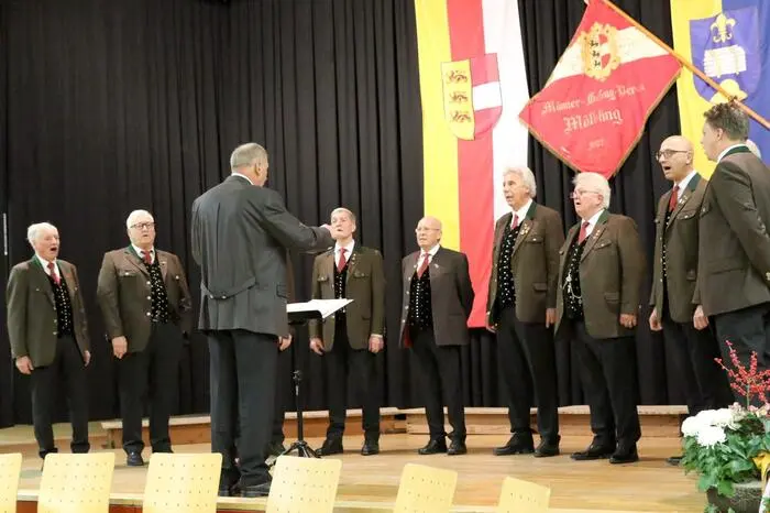 Als Sprecher brillierten Birgit Bergner und Manfred Rießer. Vom Konzertabend begeistert zeigten sich unter anderem die Bürgermeister Walter Zemrosser (Althofen), Andrea Feichtinger-Sacherer (Kappel) und Seppi Ofner (Hüttenberg), Rechtsanwalt Arthur Berger,  Blasmusikverband-Landesobmann Stefan Süssenbacher, Provisor John Opara, Polizeiinspektionskommandant-Stellvertreter Wolfgang Nagele sowie die beiden Althofener Alt-Bürgermeister Manfred Mitterdorfer und Heinz Niedermesser. 