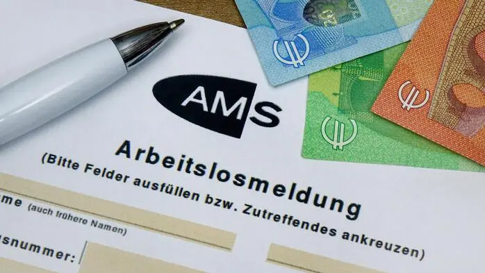 Formular der Arbeitslosmeldung | Im August waren auffällig viele junge Kärntnerinnen arbeitslos