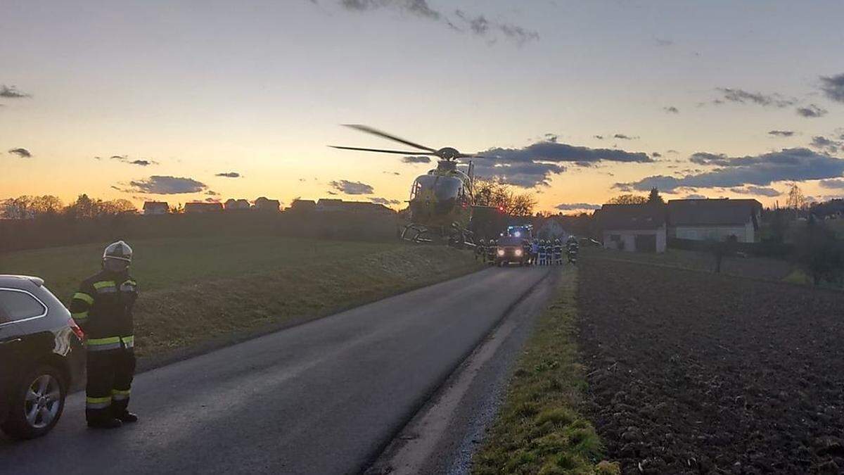 Der Verletzte wurde mit dem Hubschrauber nach Graz geflogen