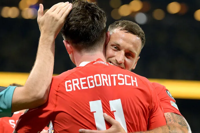 ... Punkte fehlen aus drei Spielen. Den Anfang in Schweden machte in Hälfte zwei Michael Gregoritsch, der das 1:0 erzielte.