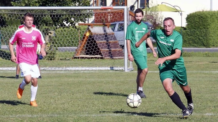 Kämpferisch zu ging es beim diesjährigen Kleinfeldturnier des BSF (Breitbeinig Spielende Fußballer) Altenmarkt.