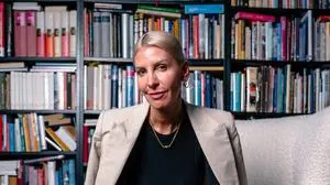 Cathy Zimmermann bei einem ihrer seltenen Interviews im Studio der Kleinen Zeitung. 