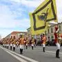 Die Bürgerliche Trabantengarde beim Zug durch München 