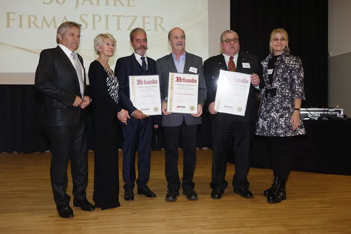 Seit der Gründung vor 30 Jahren im Betrieb: Franz Haupt, Franz Schafferhofer und Ernst Spitzer.