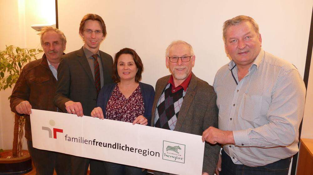 Die Bürgermeister Helmut Walch (Wildon), Joachim Schnabel (Lang), Koordinatorin Andrea Roscher, Johann Mayer (Hengsberg) und Franz Labugger (Lebring-St. Margarethen)