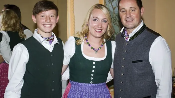 Ein großes Spektakel herrschte bei der Eröffnungsfeier des Hotels „Burg Rooms“ bei der „Burg“ in Spielberg.