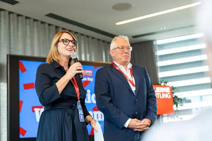 Xenia Daum und Thomas Spann feierten diesen „Meilenstein in der Geschichte der Kleinen Zeitung“