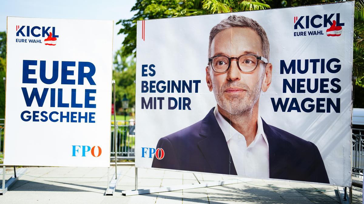 Die Wahlplakate der FPÖ: „Euer Wille geschehe“