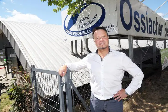 Geschäftsführer der Ossiacher-See-Halle Michael Herzog-Löschnig