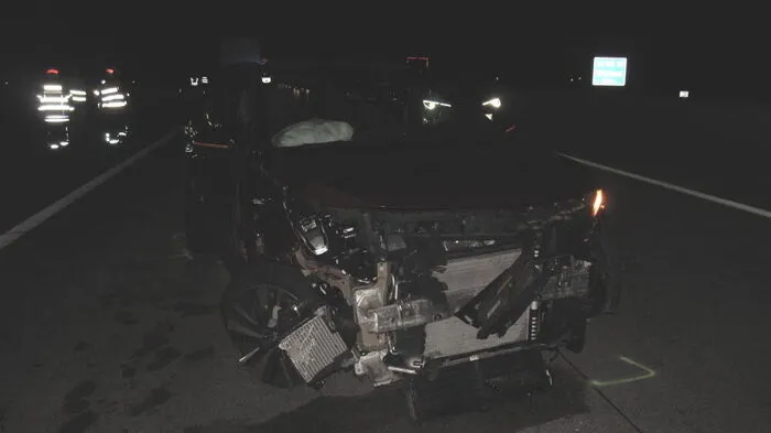 Drei Verletzte bei Pkw-Kollision auf A5 im Bezirk Mistelbach