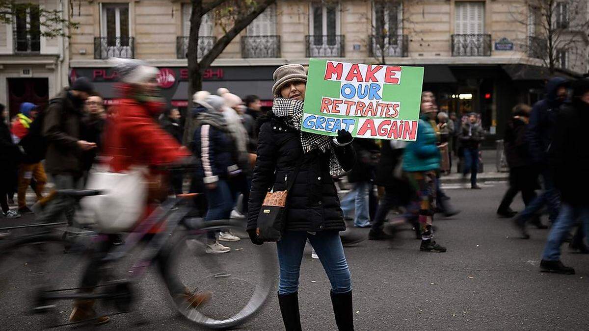 Großteils verliefen die Proteste friedlich, die Menschen wollen schlicht die Pensionsreform nicht hinnehmen