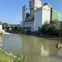 Kleinwasserkraftwerke wie bei der Firma E-Lugitsch an der Raab bei Gniebing produzieren derzeit kaum bis gar keinen Strom