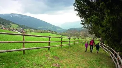 Raffalts Buch beschreibt auch Wanderrouten für die ganze Familie