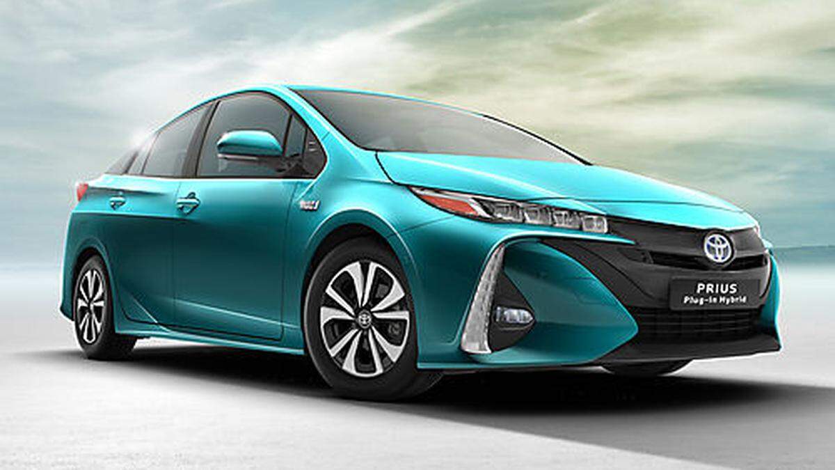 Der Plug-in-Hybrid unterscheidet sich optisch vom "normalen" Prius