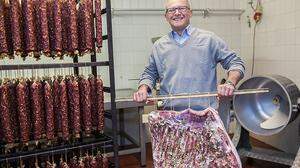 Gerald Fellner ist Fleischermeister und hat nun eine eigene Fleischerei in Gemmersdorf eröffnet	